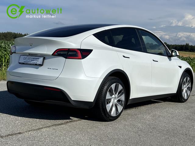 Tesla Model Y Long Range Dual Motor Ryzen 1. Hd. Matrix Mwst. 