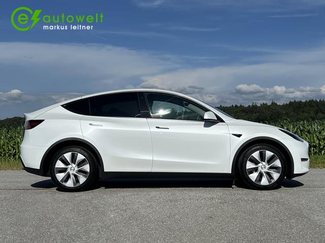Tesla Model Y Long Range Dual Motor Ryzen 1. Hd. Matrix Mwst. 