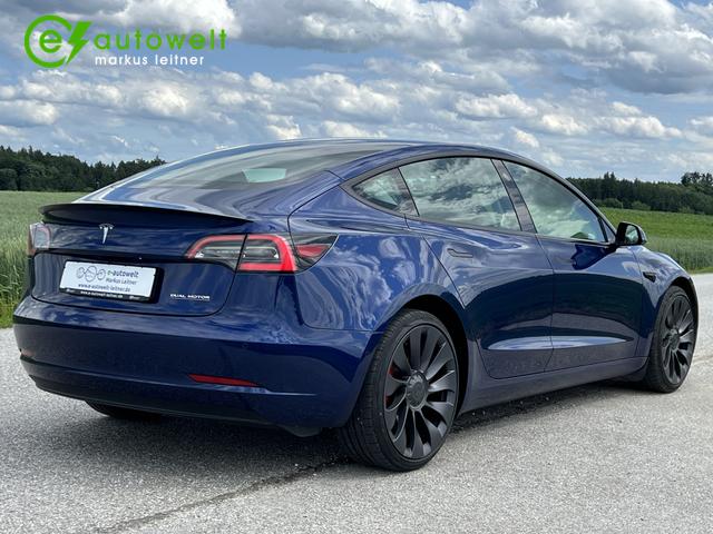 Tesla Model 3 Performance 82kWh 20" weißer Innenraum Matrix-LED 