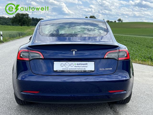 Tesla Model 3 Performance 82kWh 20" weißer Innenraum Matrix-LED 
