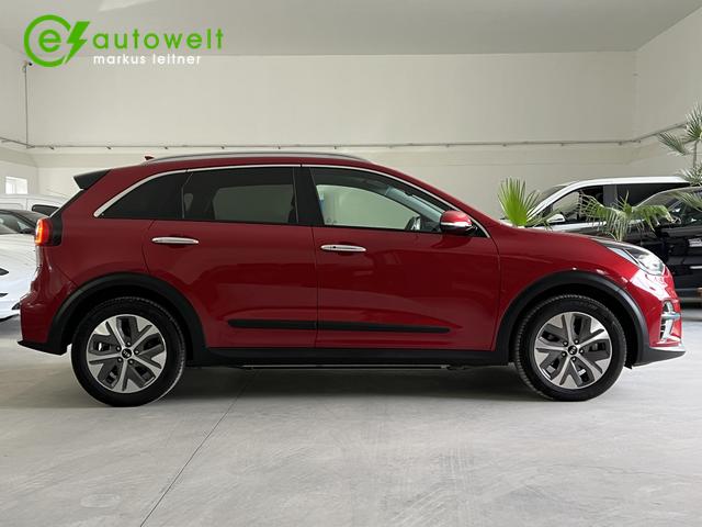 Kia Niro e-Niro 64 kWh Spirit Leder 3phasig ACC LED Memory 