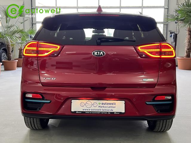 Kia Niro e-Niro 64 kWh Spirit Leder 3phasig ACC LED Memory 