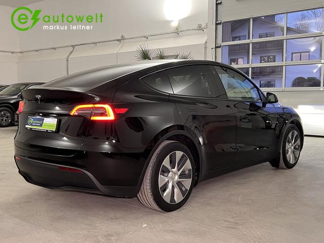 Tesla Model Y 60kWh LFP AHK Matrix19" ACC Panoramadach 