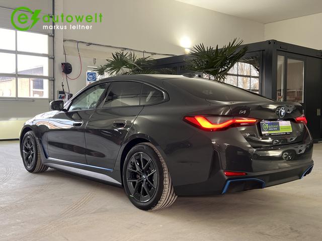 BMW i4 eDrive40 HuD AHK Driving Assistant h/k Glasdach 