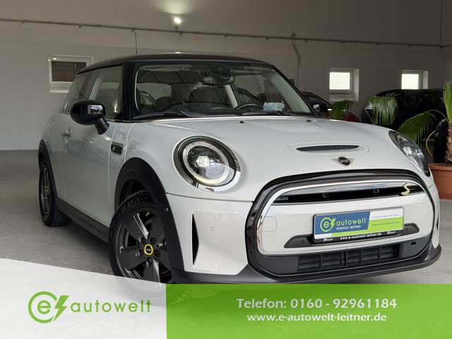 MINI Cooper - SE Classic Trim ACC Lenkradheizung RFK HeadUp