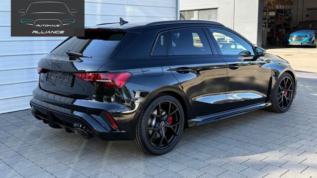 Audi RS3 Sportback 2.5l Quattro S tronic NAVI*SONOS*ParkAsst*360&deg;*Matrix*AsstPak*Keyless* 