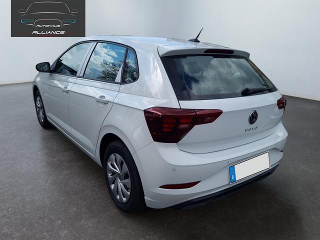 Volkswagen / Polo (Facelift) / Wei&szlig; / Life / / 