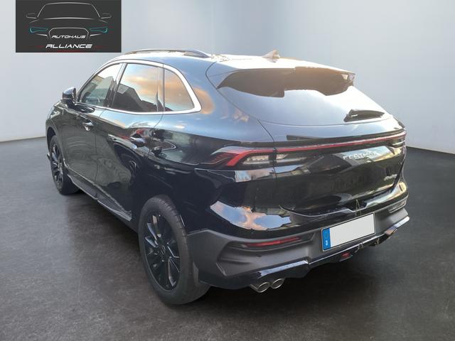 DFM / DFM Forthing 5 (Facelift) / Schwarz / / / 