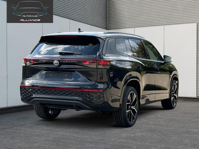 Volkswagen / Tayron / Schwarz / / / PANORMA+LED+AHK+EL. HECKKL.+PDC+20'' LM