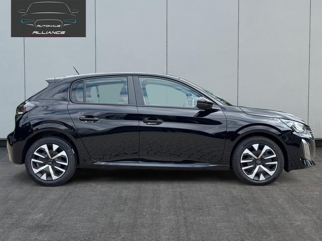 Peugeot / 208 / Schwarz / / / MAN6+SHZ+LED+PDC+TEMPOMAT, Beispielbilder, ggf. teilweise mit Sonderausstattung