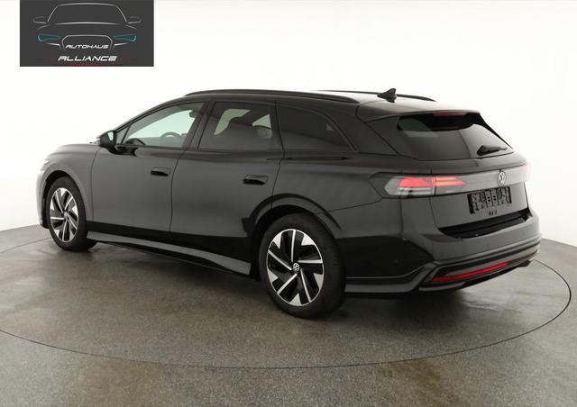 Volkswagen ID.7 Kombi Pro 210 kW Tourer Black Style, HUD, AHK, AreaView, Side, Winter, 19-Zoll 