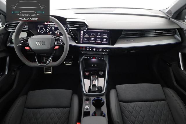 Audi RS3 2.5 294 kW TFSI quattro RS 3 Sportback quattro, SONOS, Navi, Kamera, Side, 5 J.-Garantie 