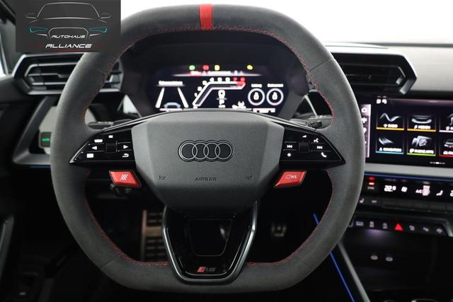 Audi RS3 2.5 294 kW TFSI quattro RS 3 Sportback quattro, SONOS, Navi, Kamera, Side, 5 J.-Garantie 