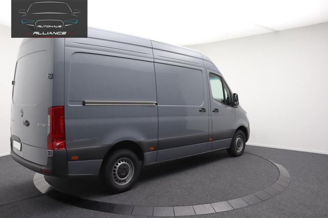 Mercedes-Benz 317 CDI Sprinter Standard HA 9G-TRONIC PRO L2H2 