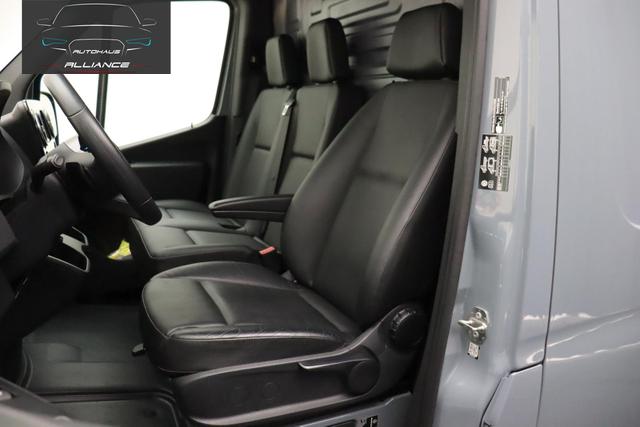 Mercedes-Benz 317 CDI Sprinter Standard HA 9G-TRONIC PRO L2H2 
