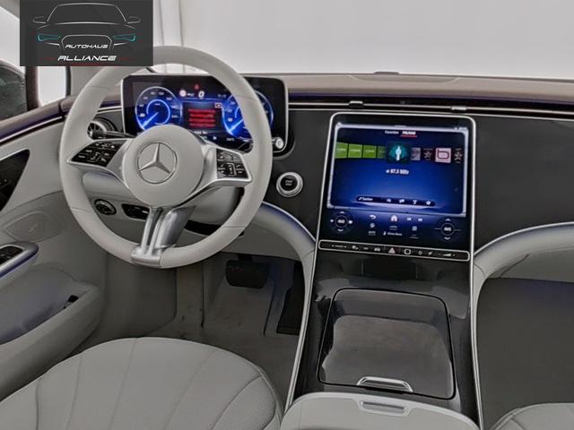 Mercedes-Benz EQE 300 