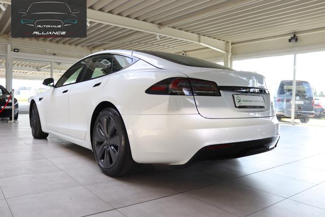 Tesla Model S Dual 