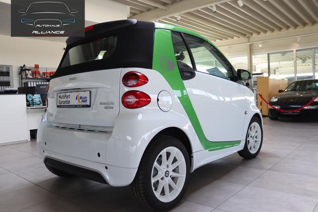 Smart fortwo cabrio e-drive 