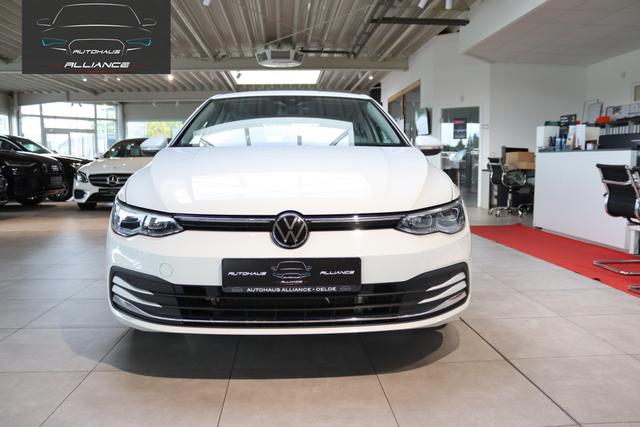 Volkswagen Golf VIII 1.4 eHybrid Style 
