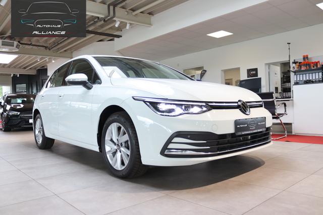 Volkswagen Golf VIII 1.4 eHybrid Style 