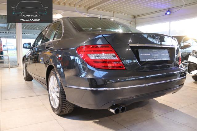 Mercedes-Benz C-Klasse C 180 CGI BlueEff. Elegance 