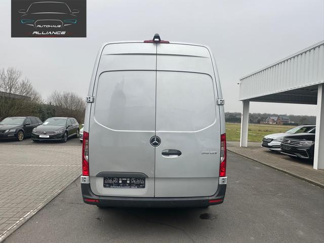 Mercedes-Benz Sprinter III HKa 315 CDI RWD 
