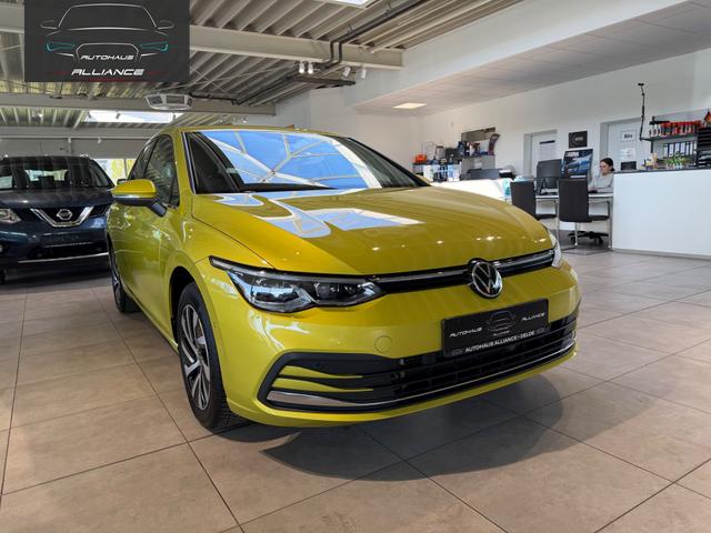 Volkswagen Golf VIII 1.4 eHybrid Style 