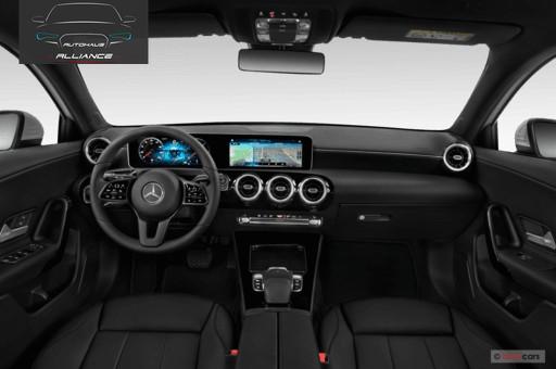 Mercedes-Benz A-Klasse A 200 d AMG Line 