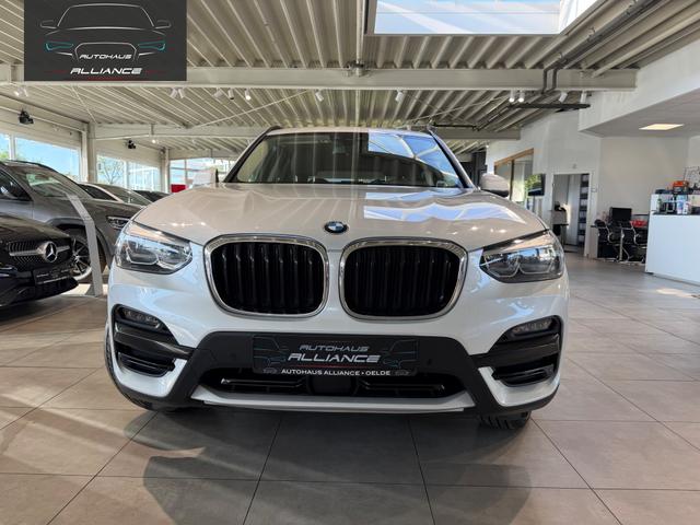 BMW X3 xDrive30e Advantage 