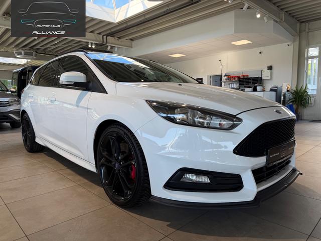 Ford Focus Turnier ST 2.0 TDCi 