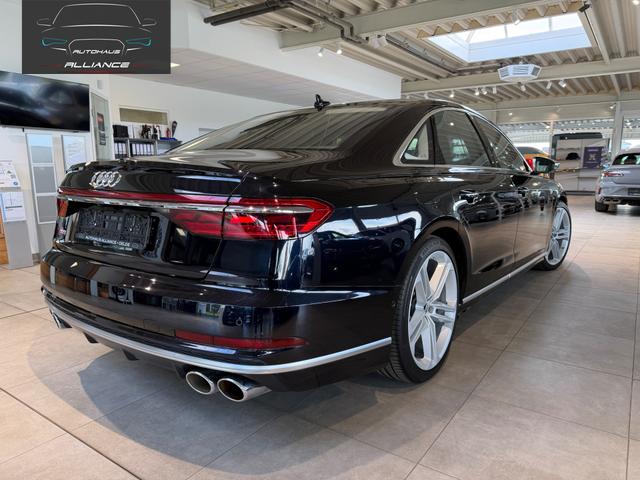 Audi S8 4.0 TFSI quattro 