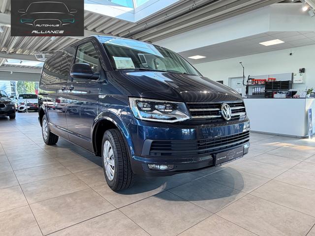 Volkswagen T6 Transporter 2.0 TDI Caravelle Comfortline 