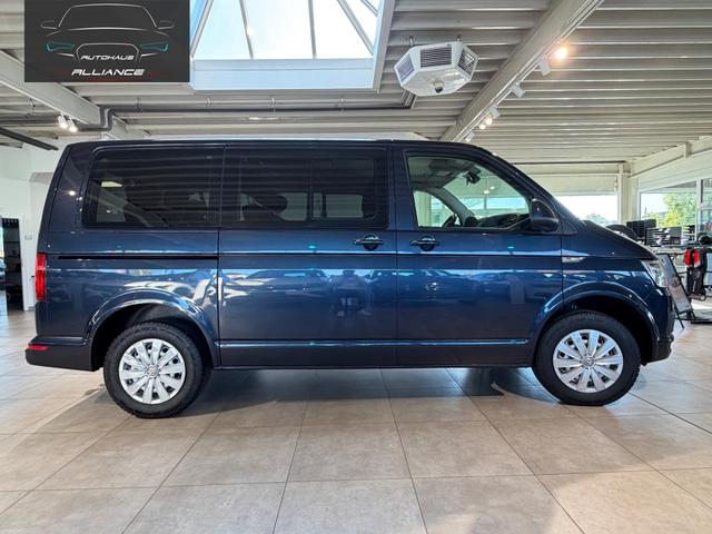 Volkswagen T6 Transporter 2.0 TDI Caravelle Comfortline 