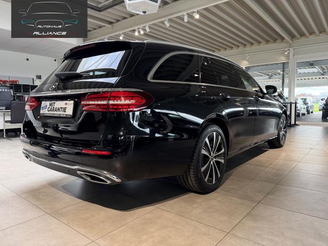 Mercedes-Benz E-Klasse E 300 T de Avantgarde 