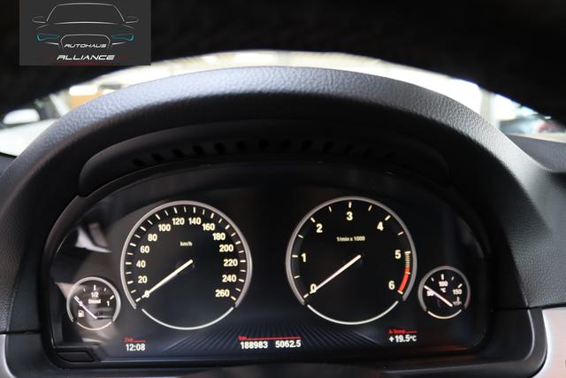 BMW 5er Touring 530d X Drive M Paket 