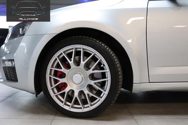 Skoda Octavia Combi 2.0 TDI DPF RS Green Tec 