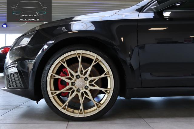 Skoda Octavia Combi 2.0 TSI RS 245 