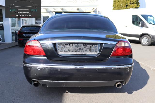 Jaguar S-Type 2.7 D V6 Executive DPF 