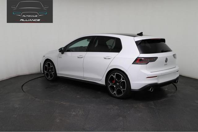 Volkswagen Golf GTI (GTI) 2.0 TSI 195kW (265 PS) 7-Gang DSG 