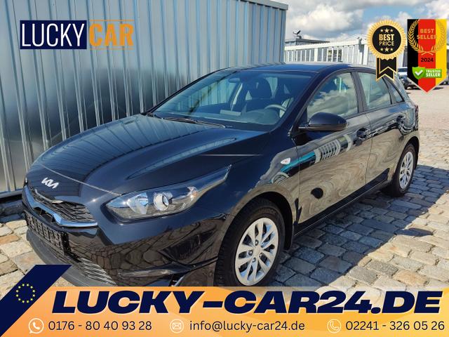 Lagerfahrzeug Kia Ceed - Best 1.5 T-GDI 140 PS 6 Gang-Navi-AppleCarPlay-AndroidAuto-Winterpaket-Rückfahrkamera-2-Zonen-Klimaautomatik-Sofort