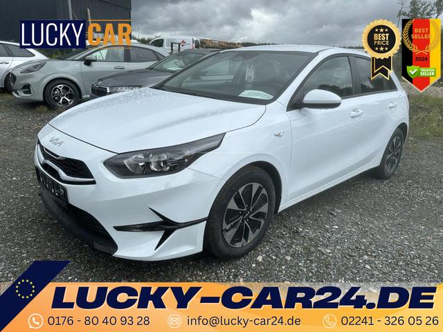 Lagerfahrzeug Kia Ceed - Silver 1.5 T-GDI 6-Gang