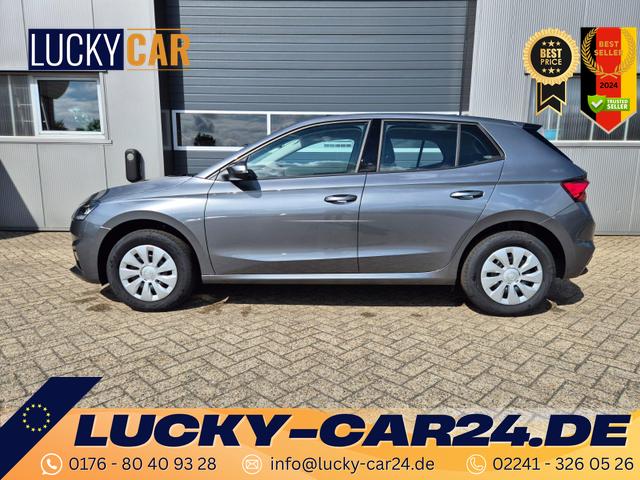 Lagerfahrzeug Skoda Fabia - 1.0 TSI 95PS Selection 5-türig Rückf.Kamera Parksensoren Sitzheizung Multifunktionslenkrad Klima Skoda-Radio Bluetooth Touchscreen Tempomat Nebelsch. Apple CarPlay   Android Auto
