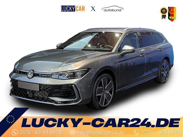 Vorlauffahrzeug Volkswagen Passat Variant - R-Line 4WD BLACK PANO AHK DCC MATRIX HARMAN