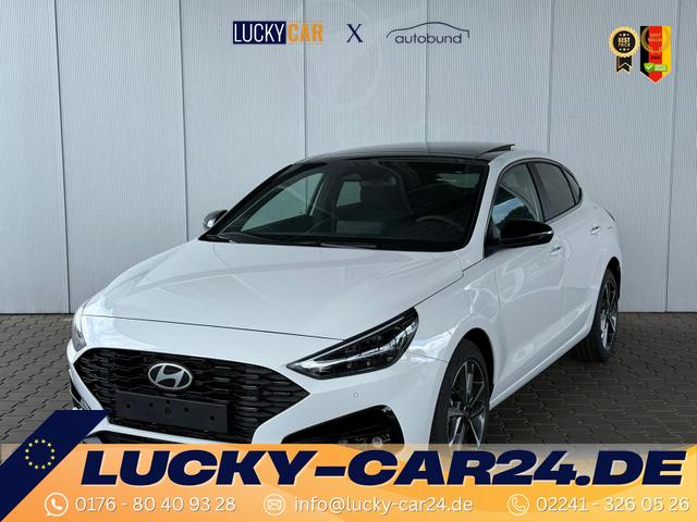 Gebrauchtfahrzeug Hyundai i30 Fastback - Go Plus 1.5 TGDI 48V DCT / Panoramadach ACC Sitz   Lenkradheizung LED Keyless Alu 17"