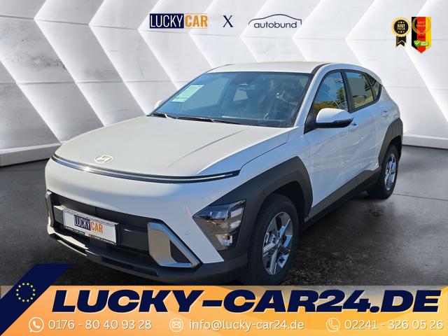 Lagerfahrzeug Hyundai KONA - Smart Technologie 1,6 T-GDI DCT7 110KW Navi 1.6 GDI 4-Zylinder/Hybrid/Automatik/MY2025/Voll-LED/Klima/Navi/Kamera/PDC v h 12,3"-Touchscreen DAB  Apple CarPlay Android Auto Tempomat 16-LM