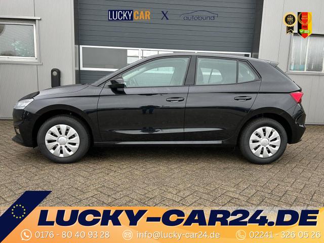 Lagerfahrzeug Skoda Fabia - 1.0 TSI 95PS Selection 5-türig Rückf.Kamera Parksensoren Sitzheizung Multifunktionslenkrad Klima Skoda-Radio Bluetooth Touchscreen Tempomat Nebelsch. Apple CarPlay   Android Auto