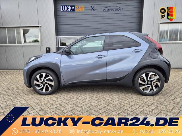 Lagerfahrzeug Toyota Aygo X - 1.0 VVT-i 72PS Teamplayer Sitzheizung AbstandsTempomat Multifunktionslenkrad Klima Radio Bluetooth Touchscreen Apple CarPlay   Android Auto 17-LM