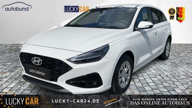 Lagerfahrzeug Hyundai i30 Kombi - COMFORT III CW 1,5 DPI DAB Klima Tepomat