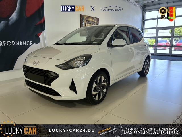 Lagerfahrzeug Hyundai i10 - i Line Plus 1,0 MT 49 kW (67 PS) Klimaanlage, Lenkradheizung, Sitzheizung, Höhenverstellbarer Fahrersitz, Radio, DAB, Android Auto & Apple CarPlay, Tempomat, Spurhalteassistent, Verkehrszeichenerkennung, Privacy Glass, 15 Z Leichtmetallfelgen, uvm.