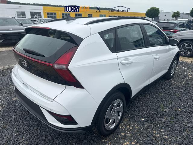 Hyundai / BAYON / Grau / / / 